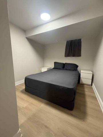 For Lease - 5218 Palmetto Place Unit# Basement, Mississauga, Ontario - Photo 5