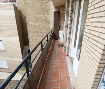 Ruime studio met slaaphoek en zonnig terras te Knokke - Photo 6