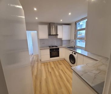 1 Bed Flat, Alpine Road, BN3 - Photo 3