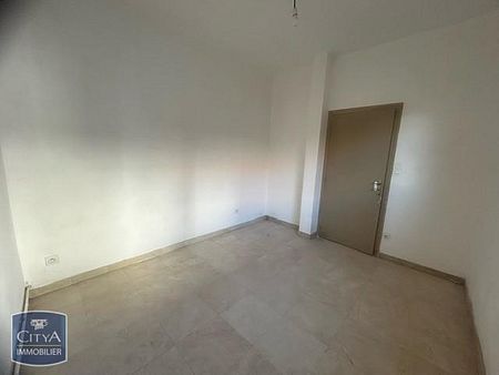 Location appartement 4 pièces de 94m² - Photo 3