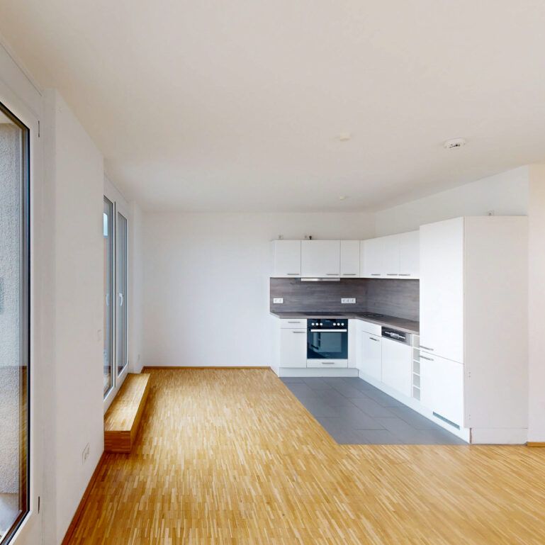 Lichtdurchflutetes Penthouse mit zwei Balkonen, Dachterrasse & offener Wohnküche - Photo 1