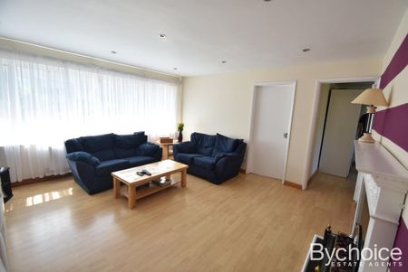 2 bedroom flat to rent - Photo 3