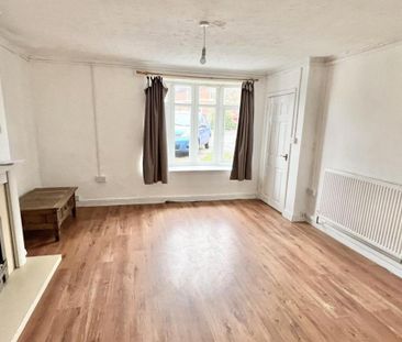 3 bedroom end of terrace house to rent - Photo 5