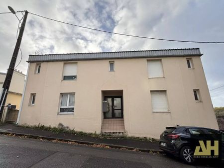 BREST - STUDIO - A DEUX PAS DES FACULTES - Photo 2