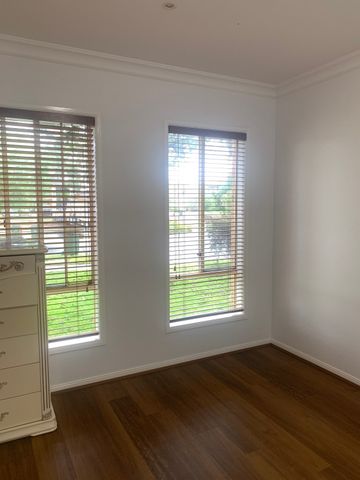 Point Cook - Photo 3