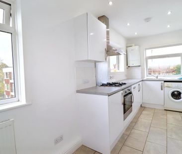 2 bedroom apartment to rent - Photo 3