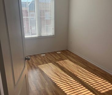 For Lease - 2488 Post Road Unit# 9, Oakville, Ontario - Photo 3