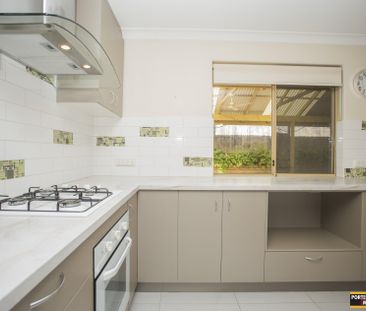 SPACIOUS, PRIVATE & READY TO ENJOY - Photo 5