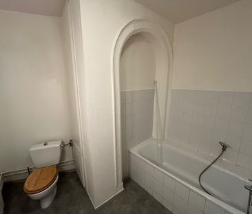 Location Appartement 2 pièces 49m² - Photo 4