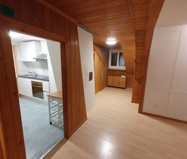 Ruhige 2.5 Zimmerwohnung zu vermieten in Schiers - Photo 1