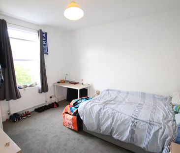 6 Bed Detached House, Donnington Road, RG1 - Photo 5