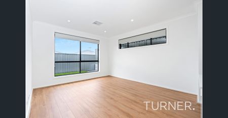 Modern and Versatile Family Home in a Quiet Mount Barker Location - Photo 2