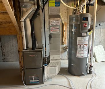 For Lease - 430 Okanagan Path, Oshawa, Ontario - Photo 4