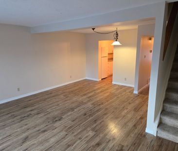 For Lease - 3 Bentbrook Crescent Unit# 84, Barrhaven, Ontario - Photo 4