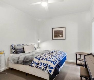 Spacious and Private Living in the Frankston High School Zone - Photo 5