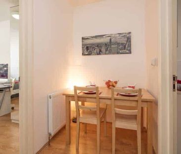 Twin Apartments - Photo 3