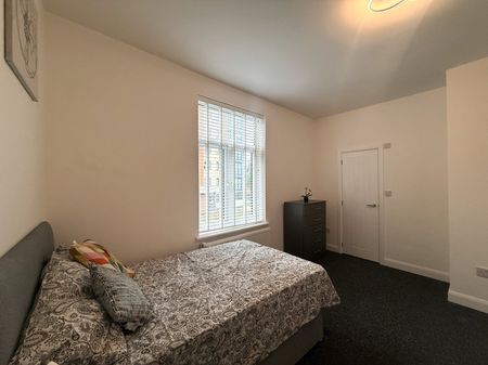 1 bedroom terraced house to rent - Photo 4