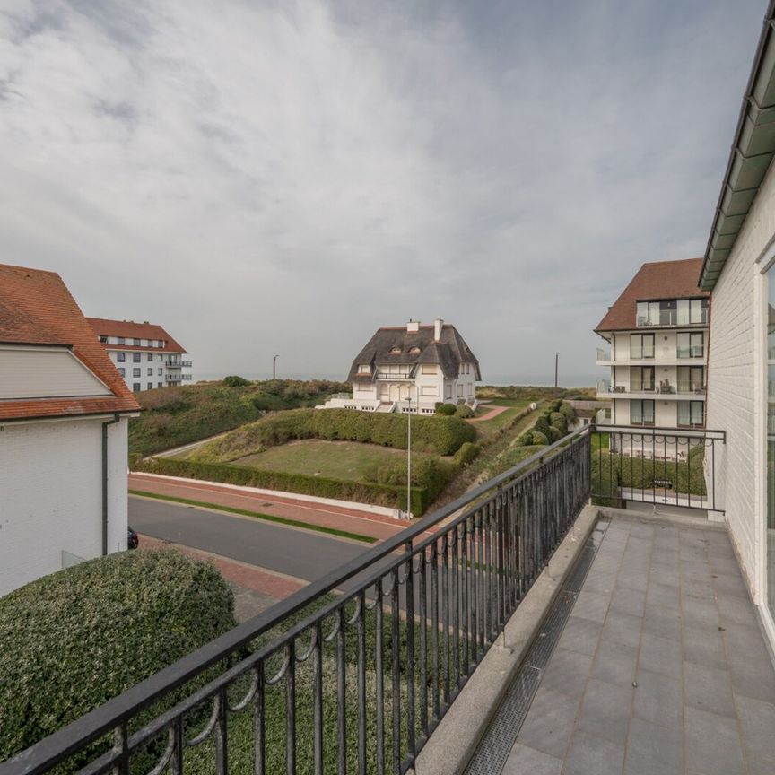 Mooi gemeubeld appartement top gelegen op een boogscheut van de wandeldijk - Photo 1