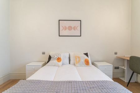 Calle de la Princesa, Madrid, Community of Madrid 28008 - Photo 4