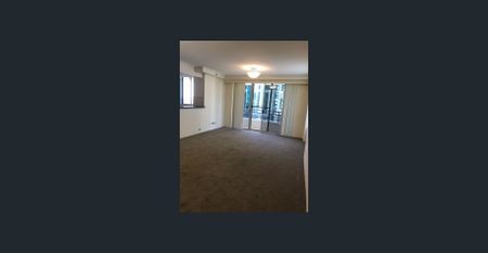 "2 Bedroom Unit With Lock Up Garage In The Bentleigh" - Photo 2