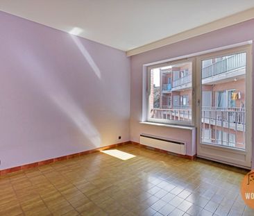 Appartement te huur in Jette - Photo 2