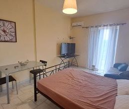 Studio/Γκαρσονιέρα για ενοικίαση - Κάρυστος, - Φωτογραφία 1