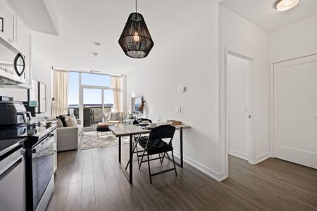 For Lease - 681 Yonge Street Unit# 707, Barrie, Ontario - Photo 4