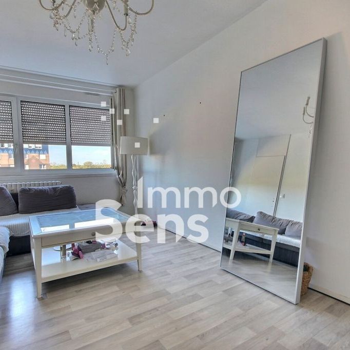 Location appartement - Lille GAMBETTA / WAZEMMES - Photo 1