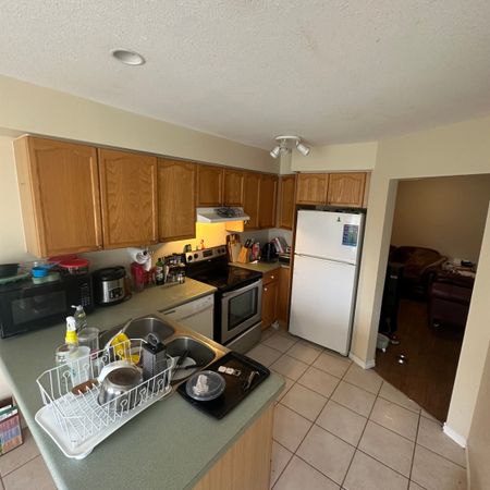 52 Kearney St, Guelph - Photo 3