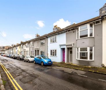 4 bedroom terraced house to rent - Photo 5