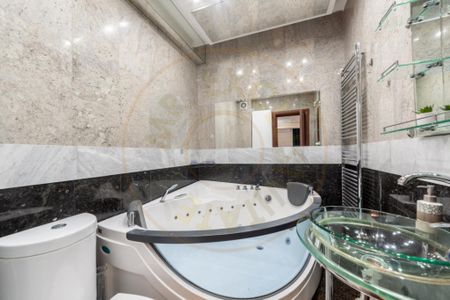 De inchiriat apartament primitor de 2 camere Pitesti zona Tr - Photo 4