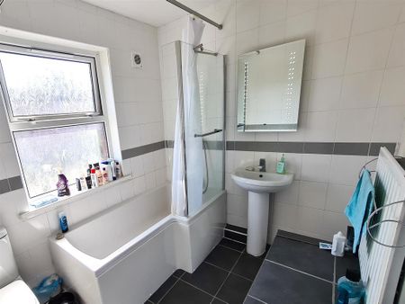 3 bedroom house to rent - Photo 5