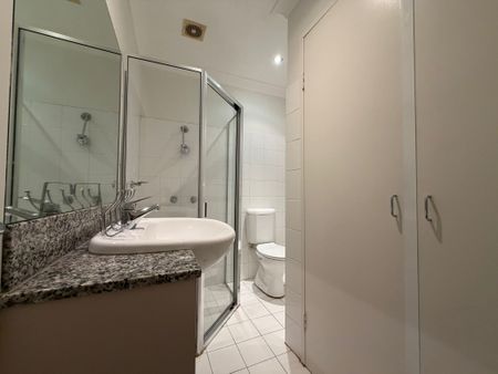65/2-8 Brisbane Street, Surry Hills NSW 2010 - Apartment For Rent | Domain - Photo 4