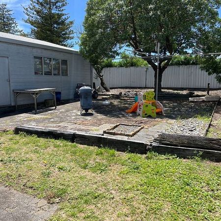 Currently being renovated 3-bedroom home - Photo 3