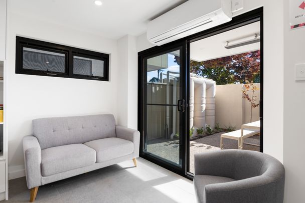 Woodmere Avenue (H60), Paradise – Room G - Photo 1