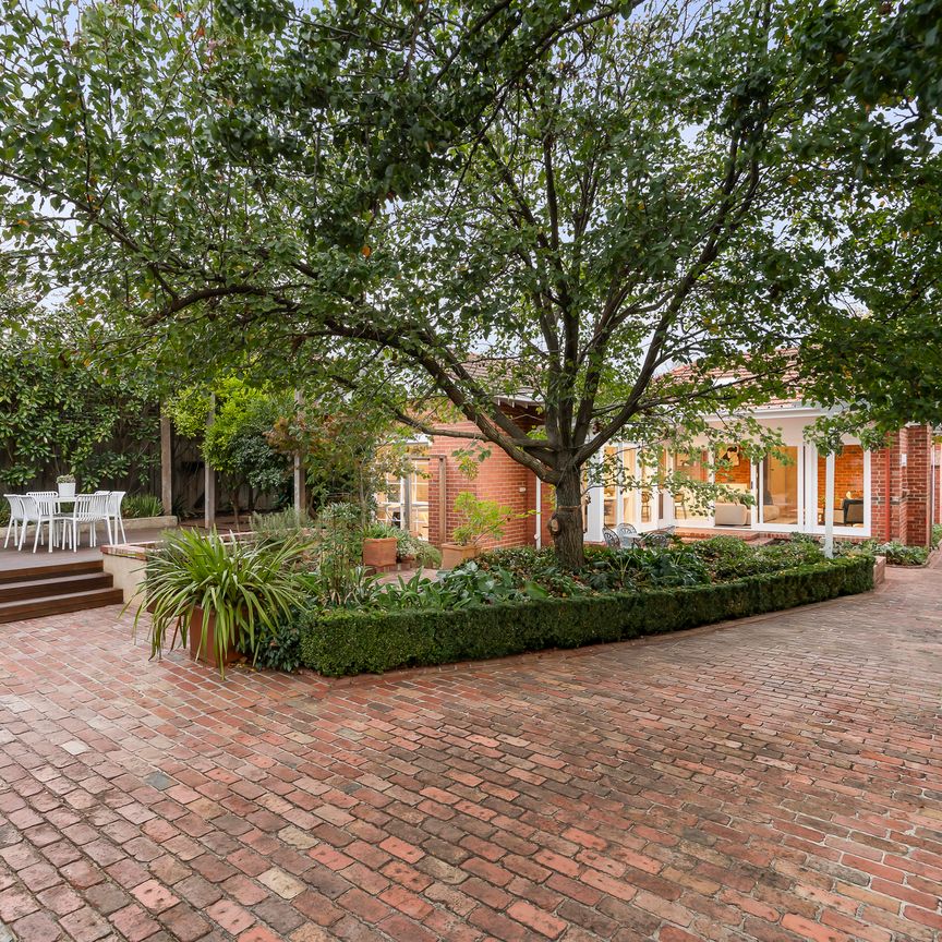 3 Hartwell Hill Road, Camberwell VIC 3124 - House For Rent | Domain - Photo 1