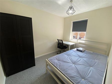 Wright Way, Stoke Park - Photo 3