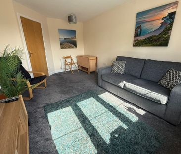 Craigbank Court - Photo 3