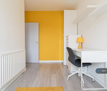 5 bedroom terraced house to rent - Photo 4