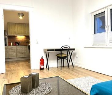 kernsanierte, stadtnahe ,vollmöblierte Wohnung ca.70 qm 600 Euro - Foto 1