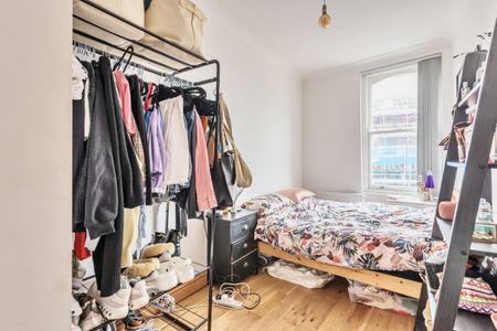 Lavender Hill, Battersea, London, SW11 - Photo 3