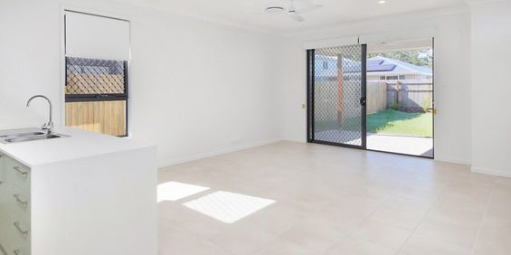 Stunning Brand New House for Rent in the Desirable Suburb of Pallara - Perfect for Families - Photo 3