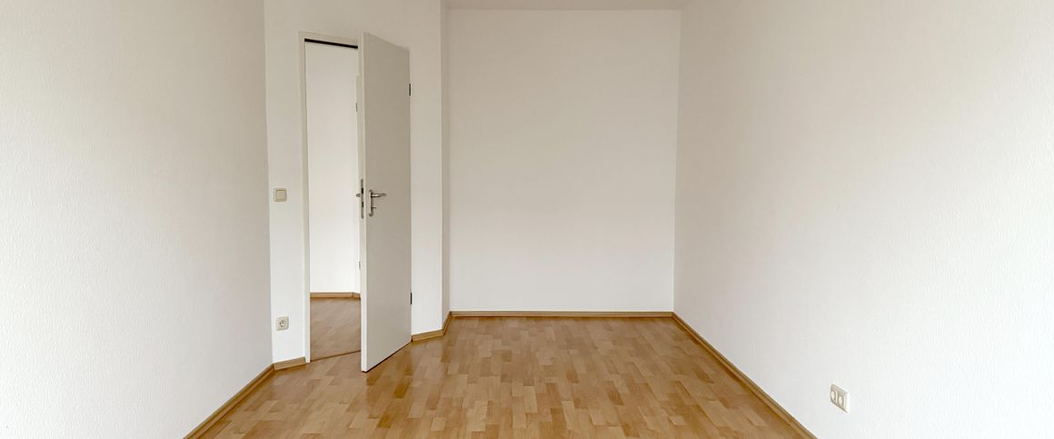 ** Großzügige 2-Zimmer-Whg. mit Balkon in gepflegter Wohnanlage ** - Photo 1