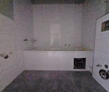 Fast fertig - Hochparterre + Balkon + neues Bad - HS113 EGre WE10 - Photo 5