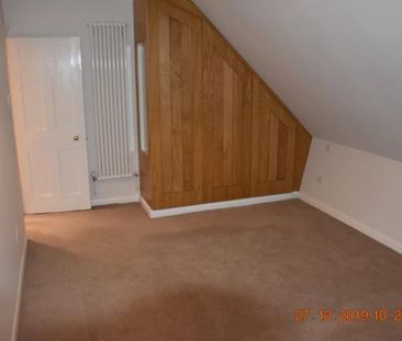 2 bedroom penthouse to rent - Photo 4