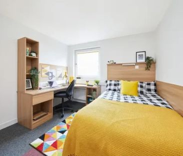 shared townhouse room - Photo 3