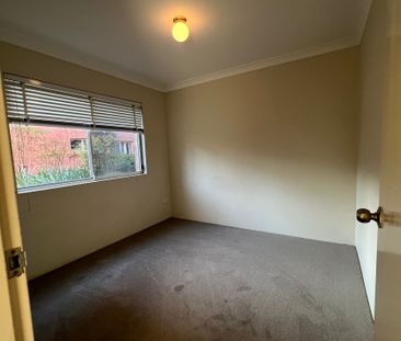 Spacious Two Bedroom Unit in Prime Location - Photo 1