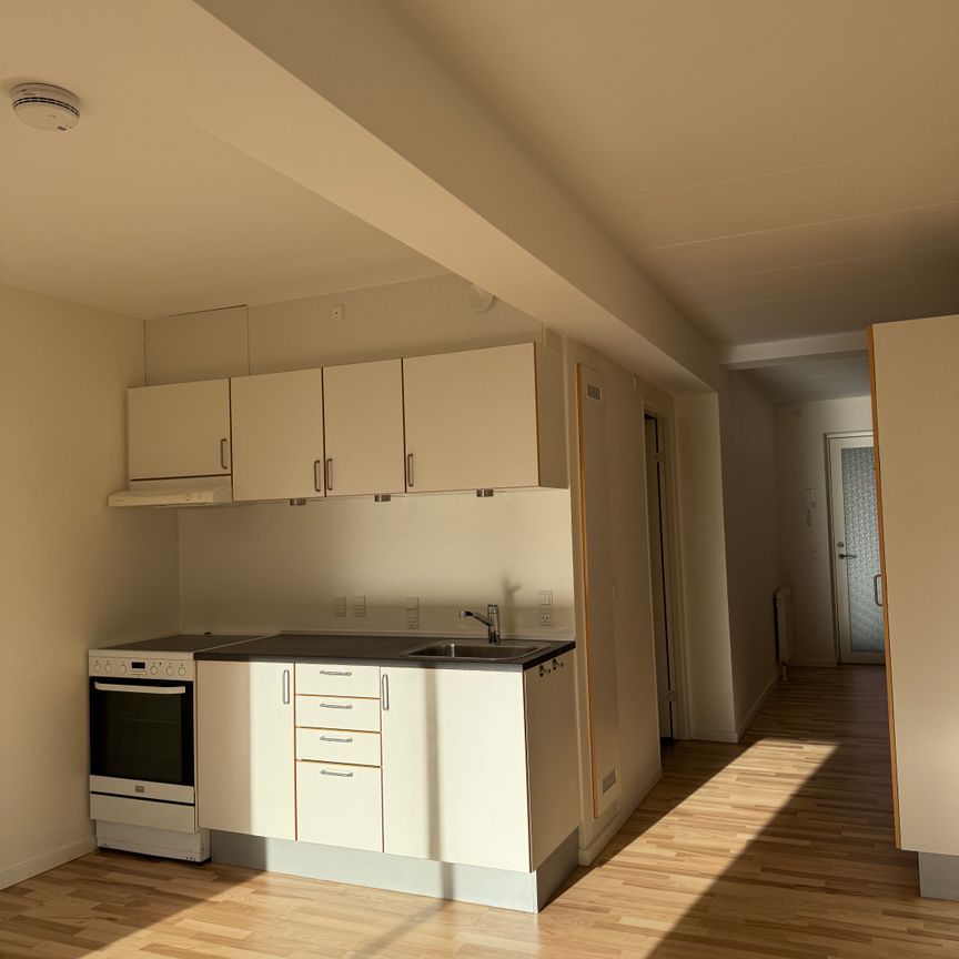 Vesterbro, Thomas Boss Gade, Kayerødsgade, Søndergade, Jernbanegade, Nyhavnsgade og Kjellerupsgade - Photo 1