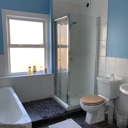 Room in a Shared House, Wellington Road, HA3 - Photo 4