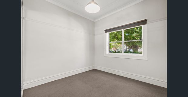 Affordable Housing 2-Bedroom Apartment in Randwick - Photo 1